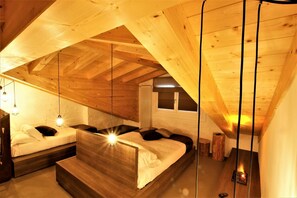 Zimmersafe, kostenloses WLAN, Bettwäsche