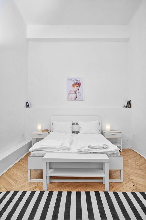 City-Apartment, Mehrere Schlafzimmer | 1 Schlafzimmer, Schreibtisch, Bügeleisen/Bügelbrett, kostenloses WLAN