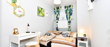 Double or Twin Room, Shared Bathroom (WIP8)