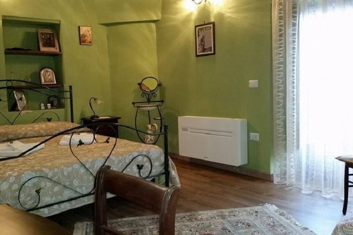 Desk, cots/infant beds, free WiFi