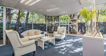 Silver Oaks Boutique Hotel