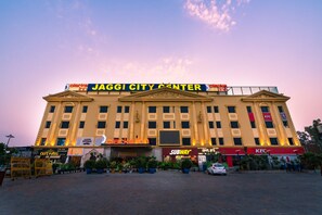 Front of property - Clarks Inn Ambala (Ambala)