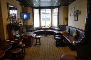 Bar (on property) - The Kings Cross Hotel (Blackpool)