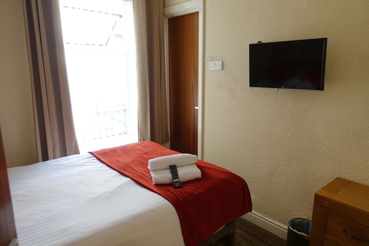 Standaard tweepersoonskamer, en-suite badkamer (Double Room)