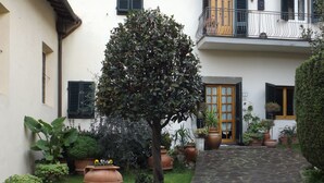 Exterior - Guest House Le Piagge (Capraia e Limite)