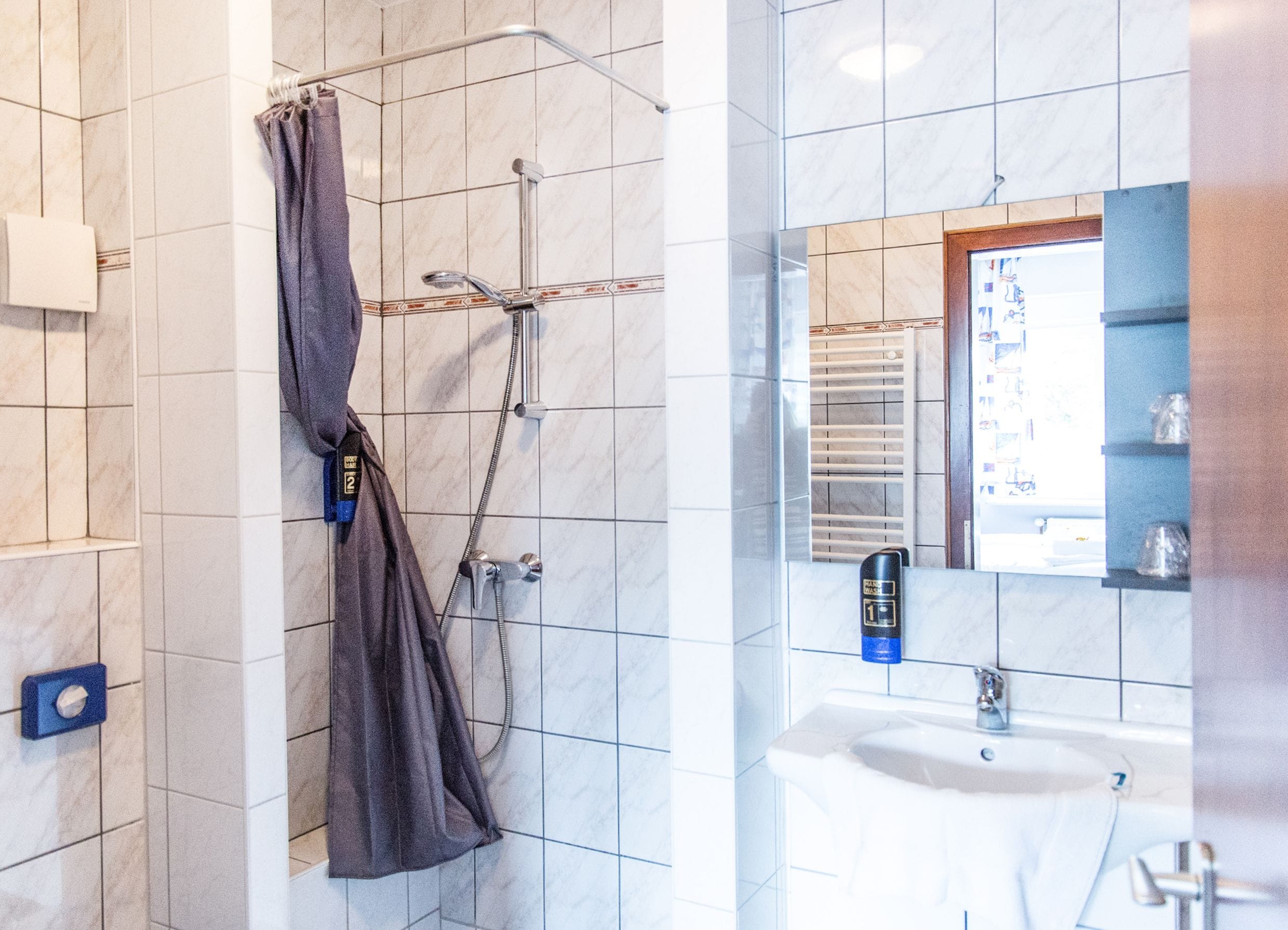 double room | bathroom | shower, free toiletries, hair dryer, towels