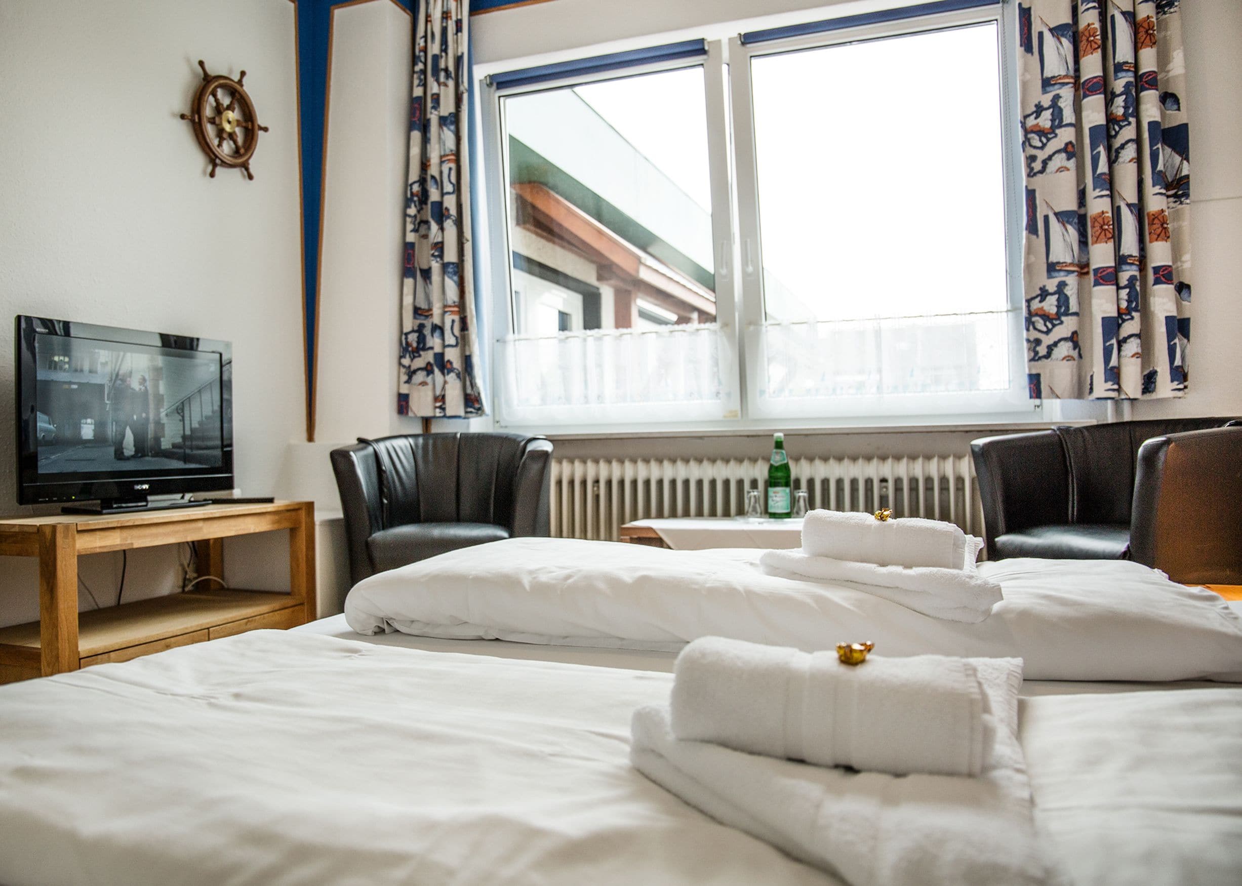 double room | 1 bedroom, minibar, free wifi, bed sheets