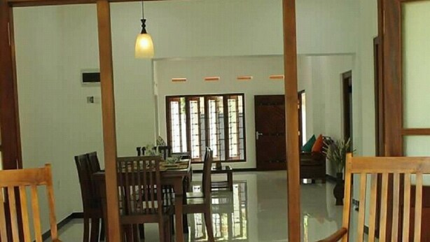 Villa | In-room dining - Yasra Holiday Villa (Hikkaduwa)