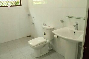 Vila | Kamar mandi | Shower