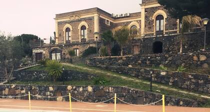 Villa casina dell'Etna