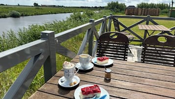 Sundeck