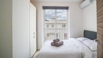 Apartamento City (4051. Penthouse) | 2 dormitorios, decoración individual, mobiliario individual y escritorio