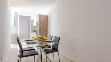 Appartement Ville (4051. Penthouse) | Restauration dans la chambre