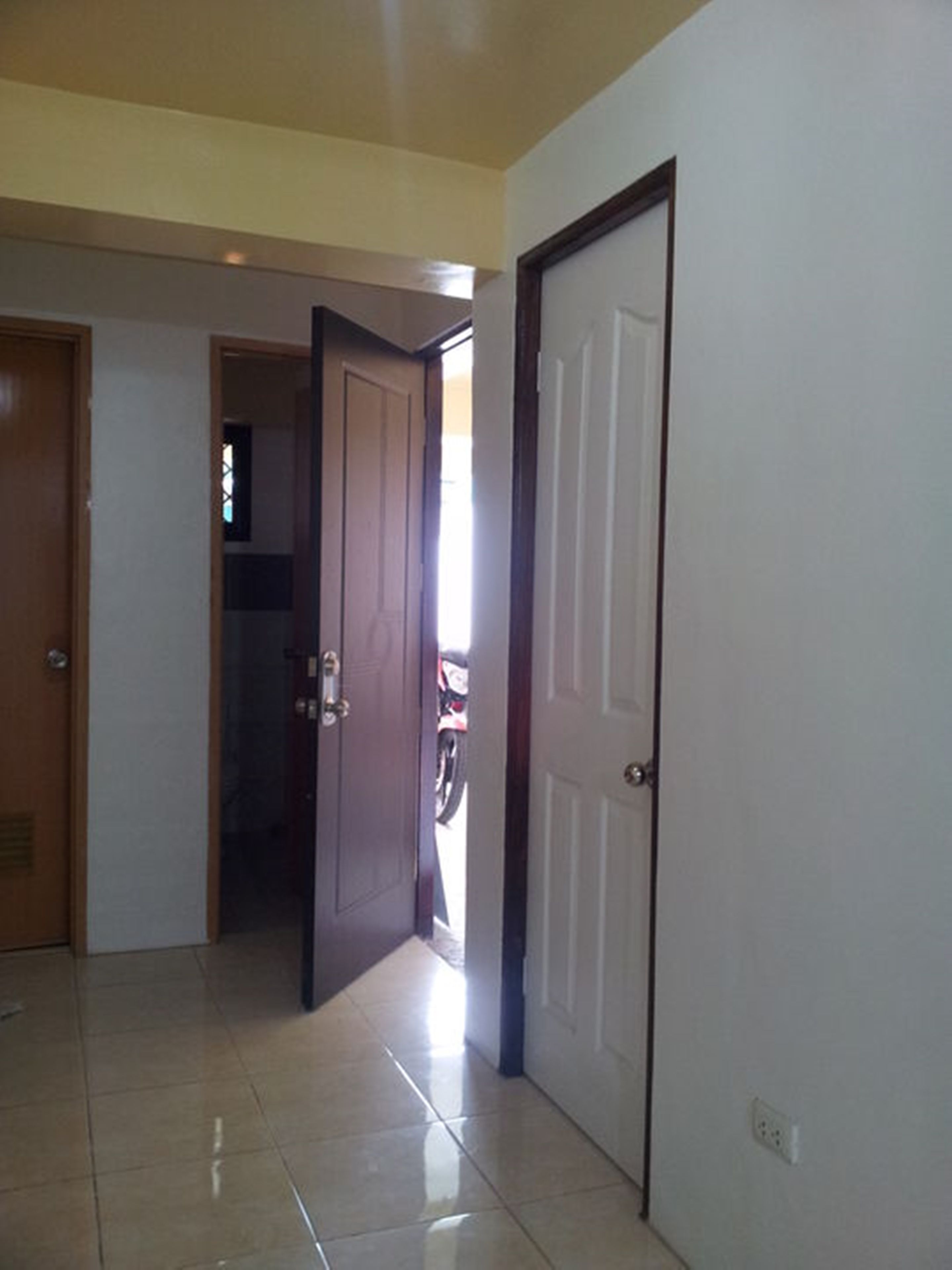 3 bedrooms, in-room safe, soundproofing, iron/ironing board