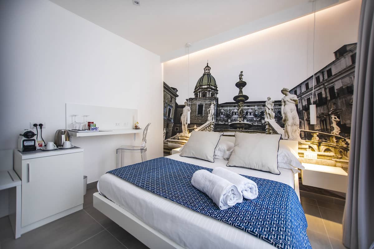 Kamar Triple Deluks, teras | Seprai premium, selimut bulu angsa, minibar, dan brankas