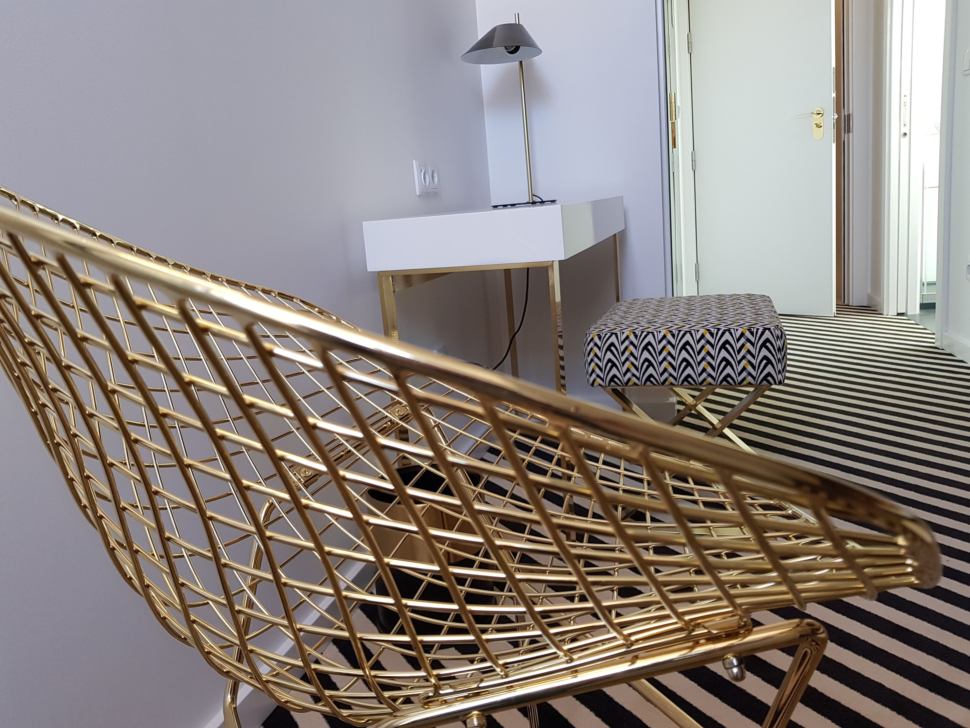 premium double or twin room | room amenity