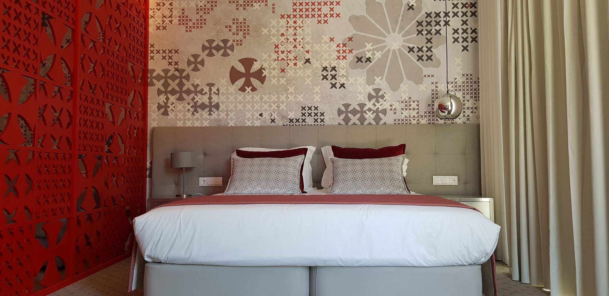 Premium bedding, Select Comfort beds, minibar, in-room safe