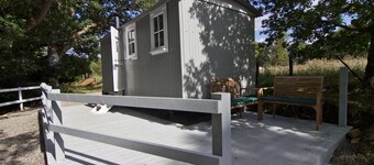 Moonfrog Lets - Riverside Bothy