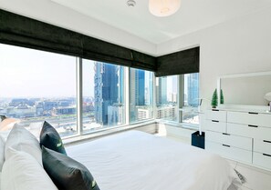 Elite Apartment, 1 Queen Bed, Non Smoking, Kitchen | 1 bedroom, in-room safe, blackout curtains, iron/ironing board - Lofts Towers Ease by Emaar (Dubai)