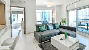 1 bedroom, in-room safe, blackout drapes, iron/ironing board - Lofts Towers Ease by Emaar (Dubai)