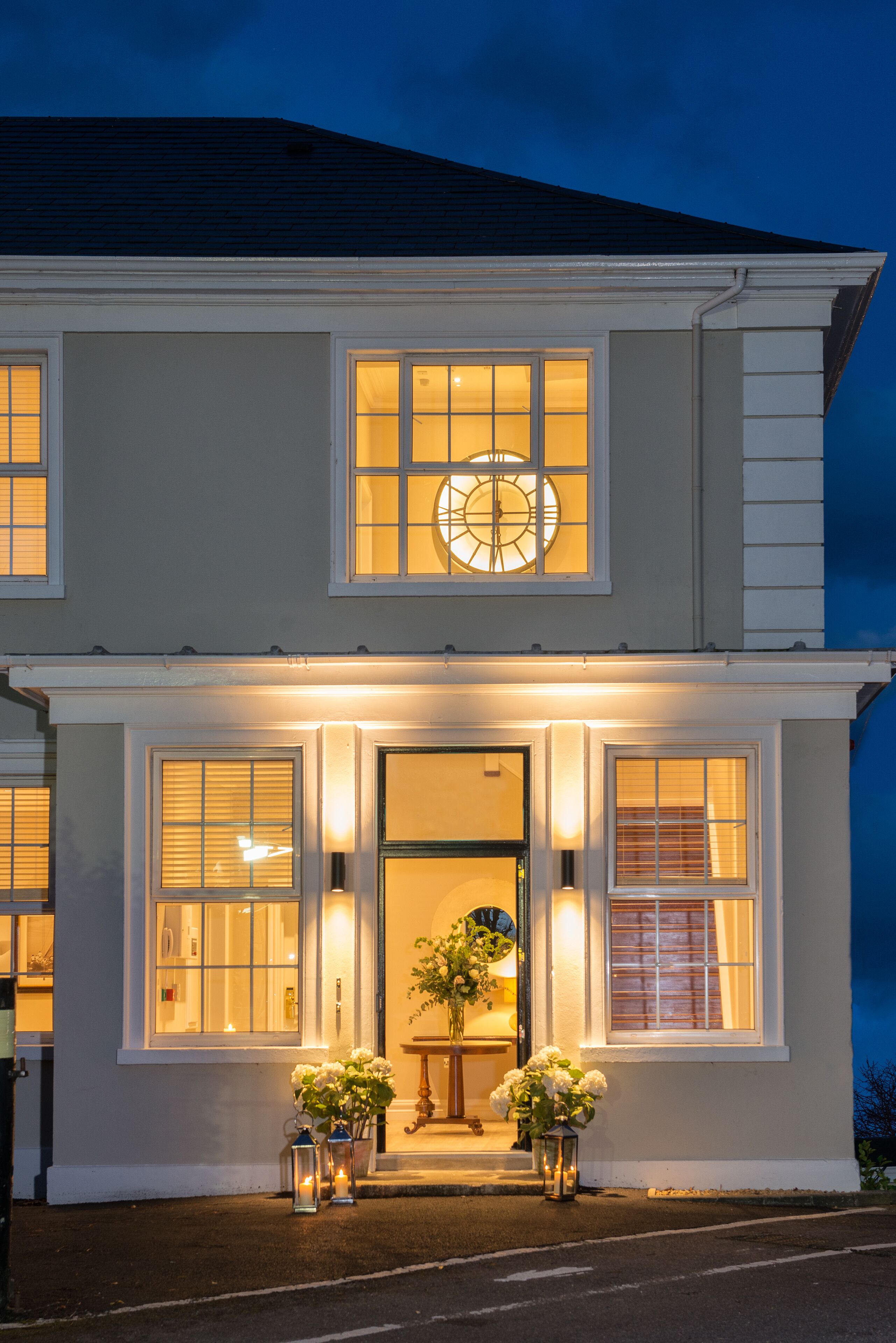 1 bedroom, individually furnished, iron/ironing board, bed sheets