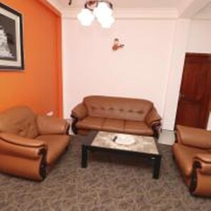 Lobby-Lounge