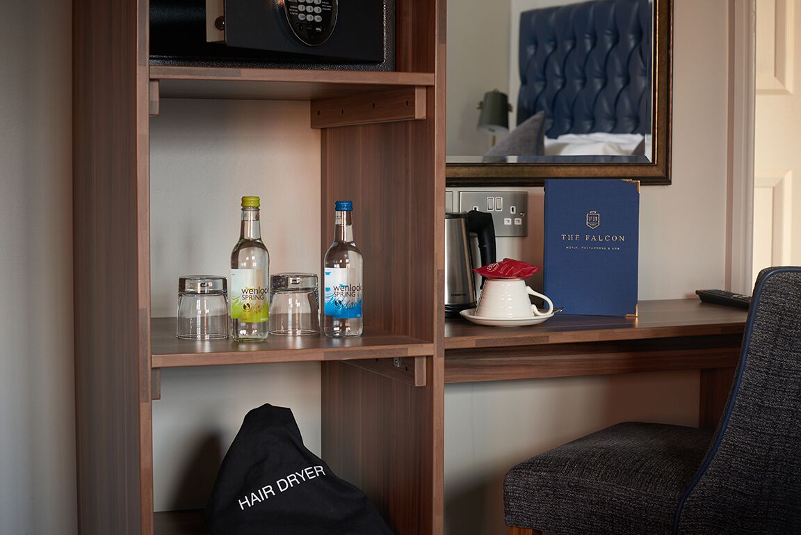 1 bedroom, in-room safe, desk, iron/ironing board