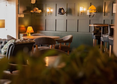 The Falcon Hotel & Restaurant