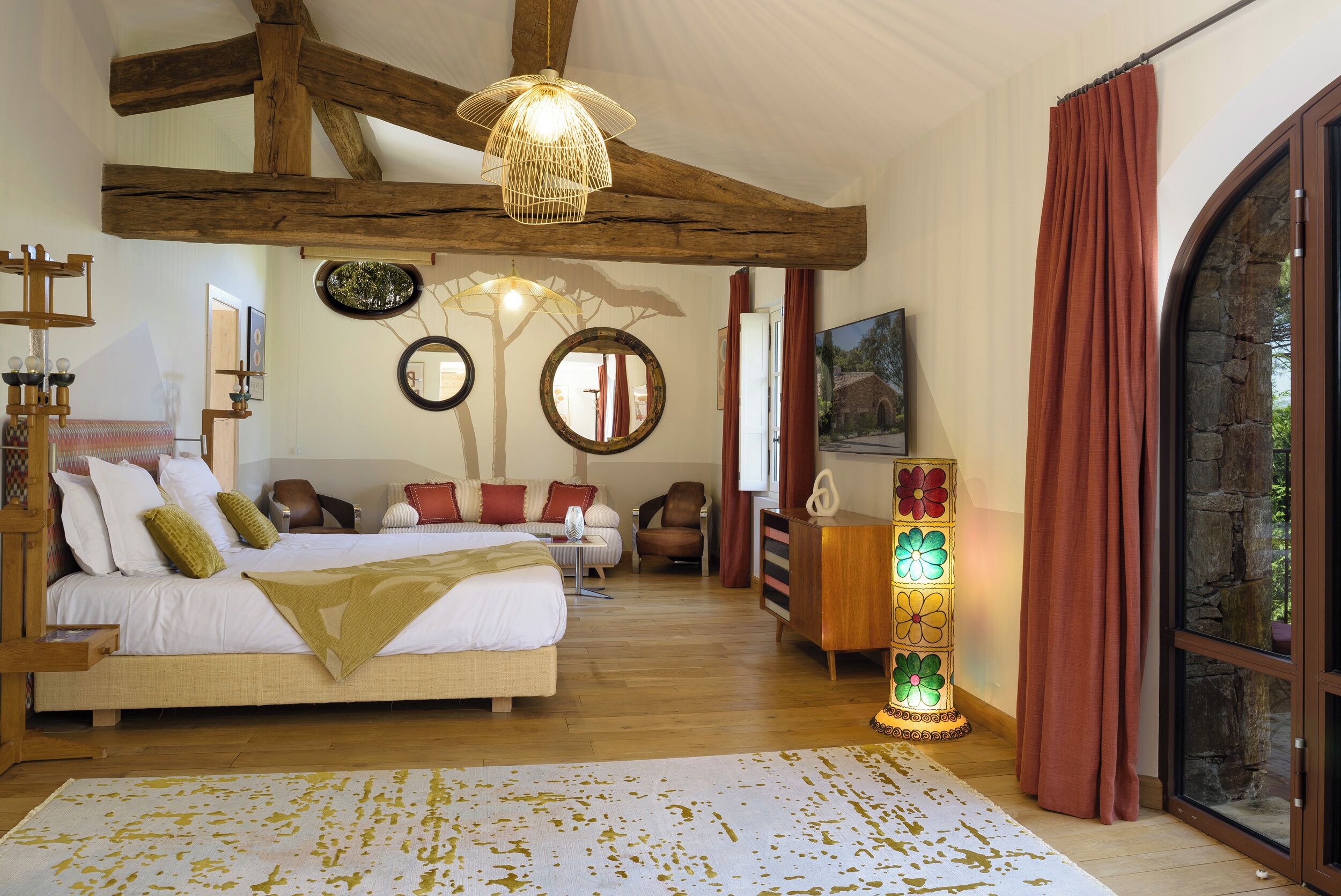 Luxury Double Room | Minibar, blackout drapes, soundproofing, individually decorated