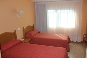 Sistema de insonorización, wifi gratis, ropa de cama