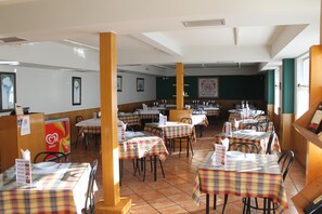 Restaurant - Hostal Sandino (Villodrigo)