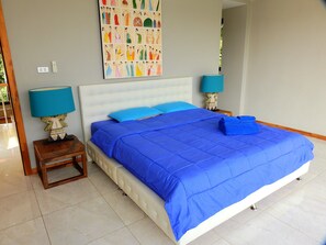 Superior Villa with Private Pool | 3 間睡房、房內夾萬、遮光窗簾/窗簾、熨斗/熨衫板