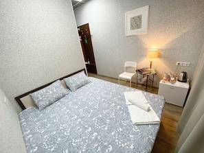Premium bedding, in-room safe, blackout curtains, iron/ironing board