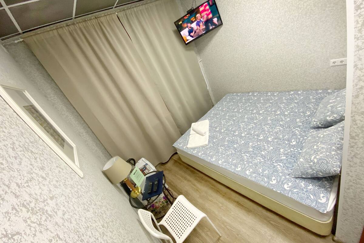 Premium bedding, in-room safe, blackout curtains, iron/ironing board