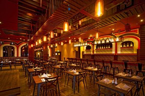 Bar (on property) - The Arch Hotel (Manama)