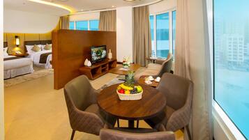 Premium bedding, minibar, in-room safe, desk