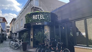 住宿正面