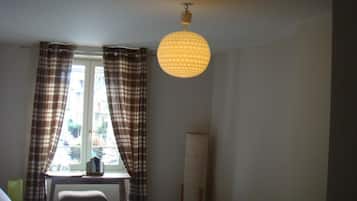Twin Room (Oslo) | Individually decorated, individually furnished, desk, soundproofing