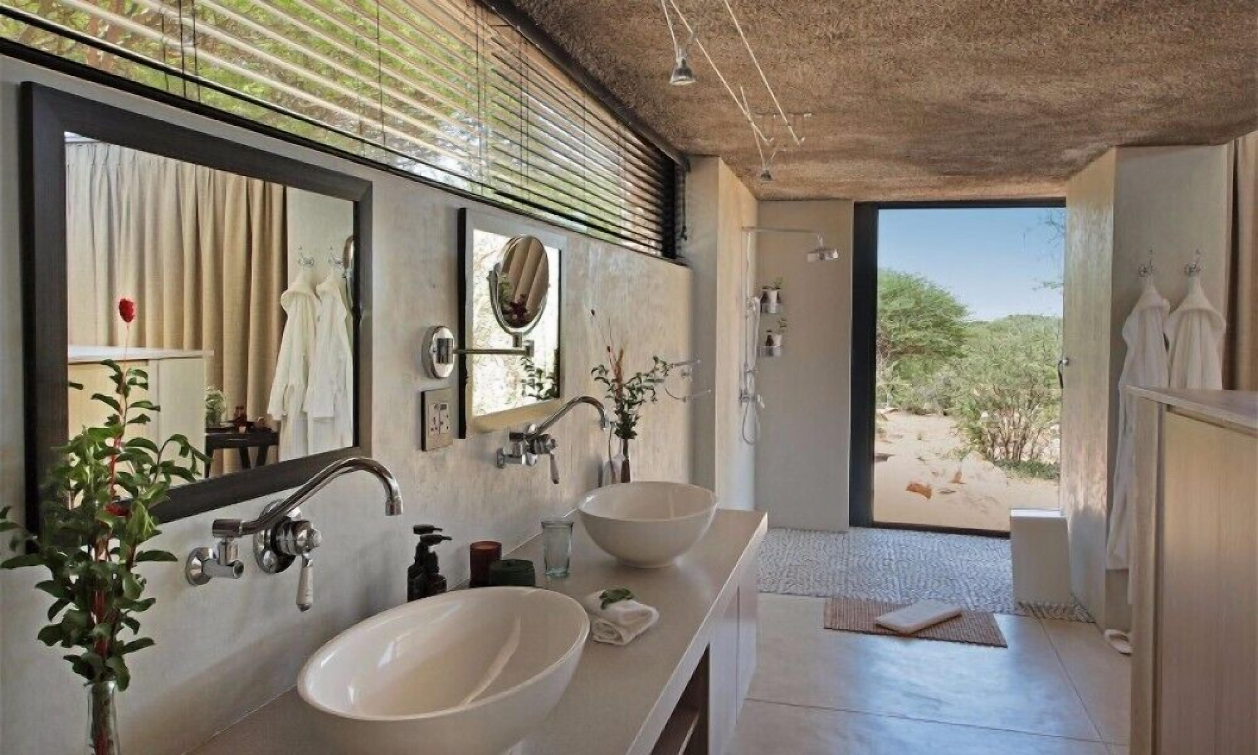 Vasca da bagno a immersione totale, asciugamani