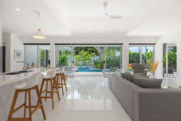 Villa 14 | 3 bedrooms, in-room safe, desk, laptop workspace - Villa White Orchid (Koh Samui)