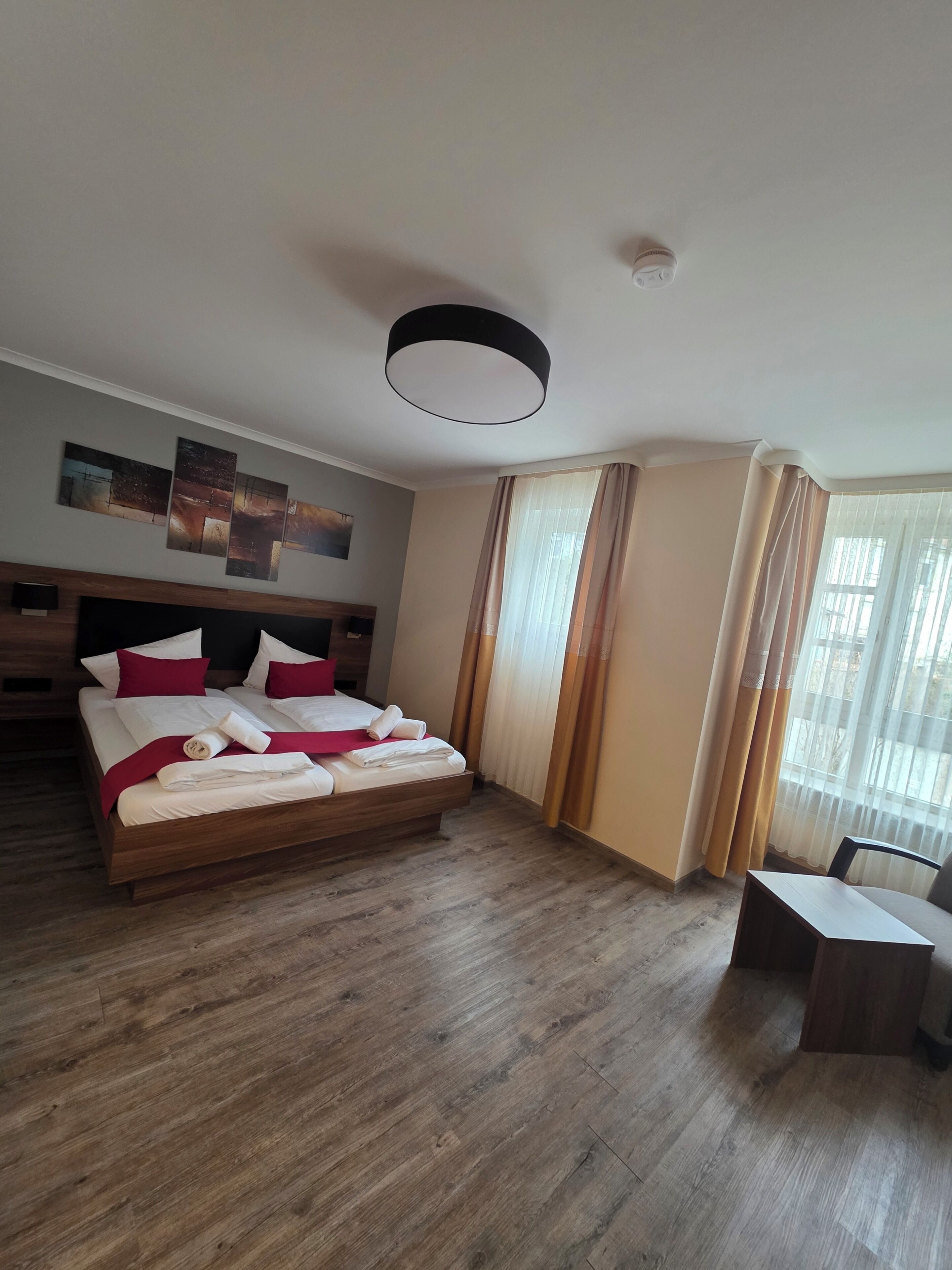 In-room safe, desk, rollaway beds, free WiFi