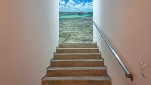 Handrails in stairways - Pousada Maragogi Suites (Maragogi)