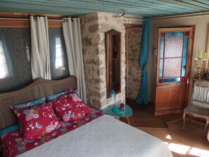 Suite (Turquoise) | Bany | Dutxa, articles de tocador gratuïts, assecador de cabells i tovalloles 