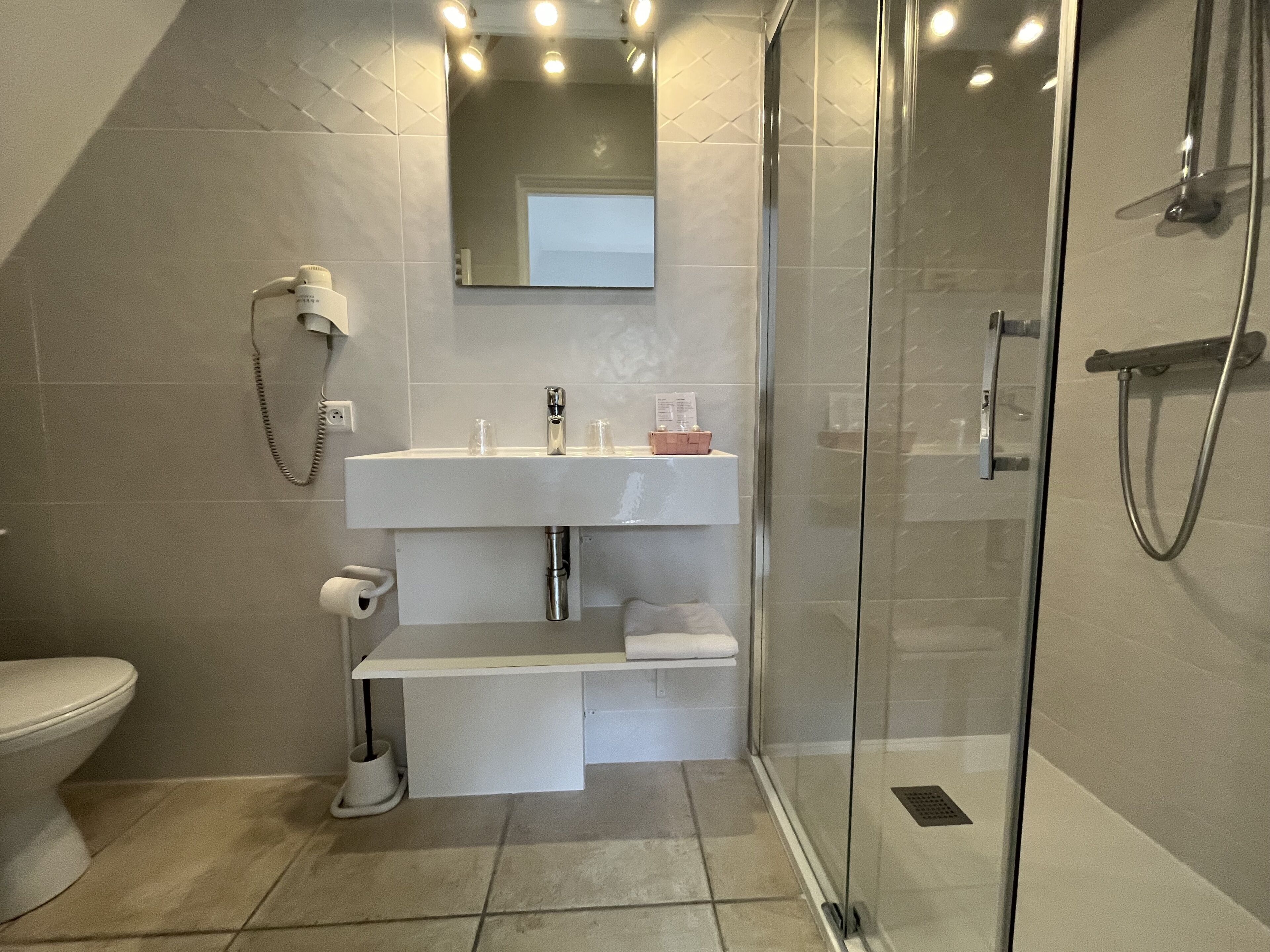 Photo - Hôtel Bon Encontre