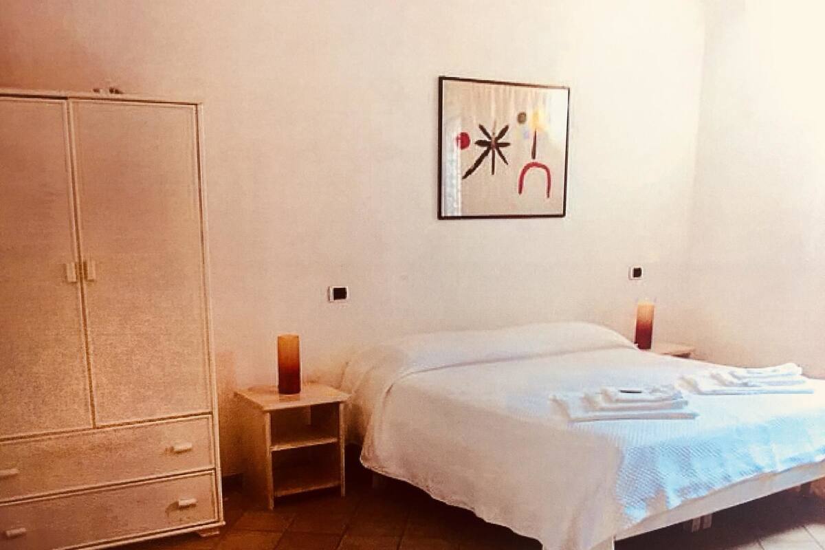 Desk, iron/ironing board (on request), WiFi (free)