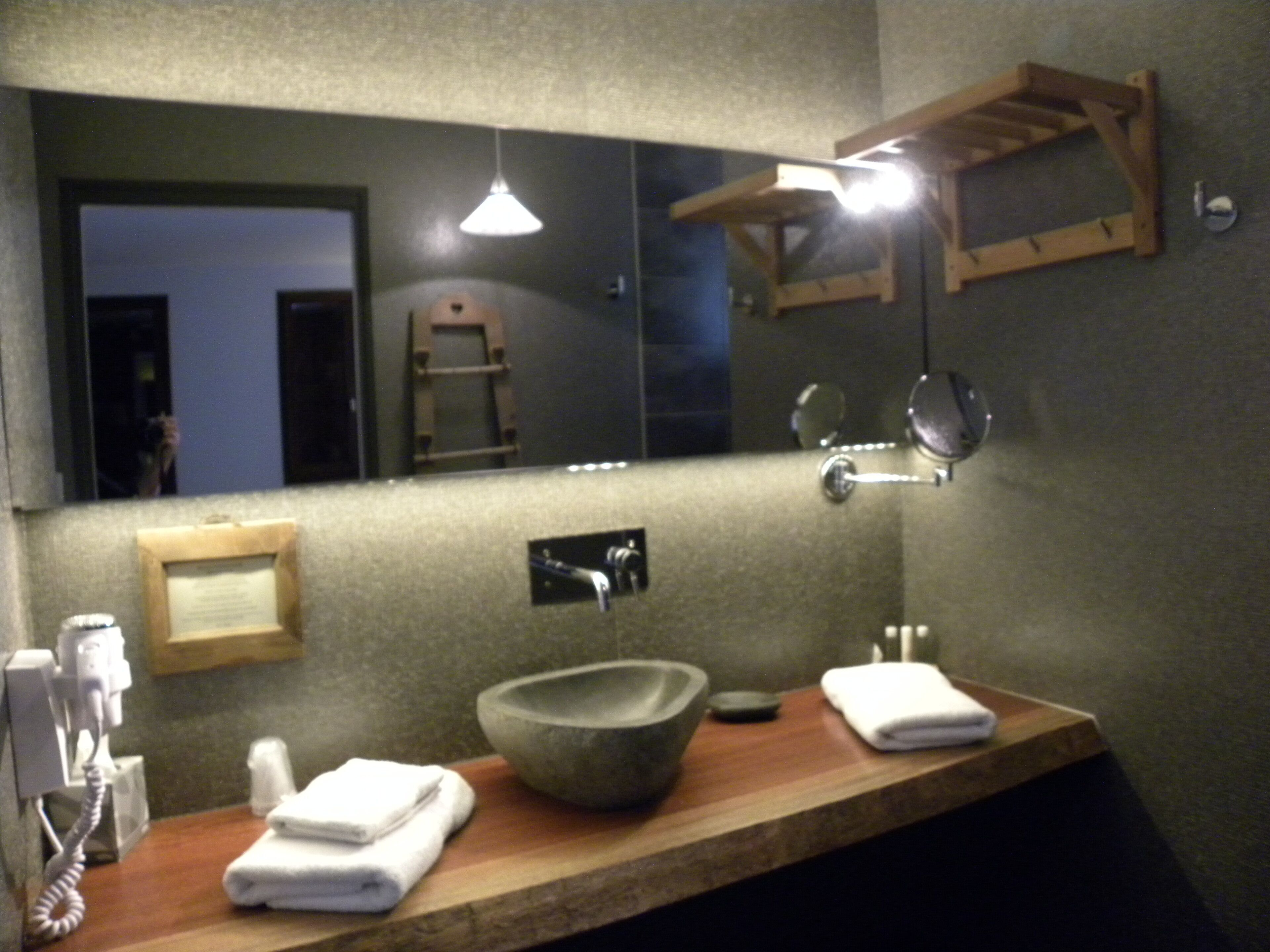 comfort  (1-6 personnes) | bathroom | free toiletries, hair dryer, towels