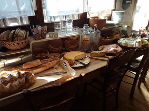 Daily buffet breakfast (EUR 12 per person)