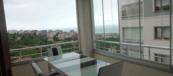 Luxerious Three Bedroom Apartment