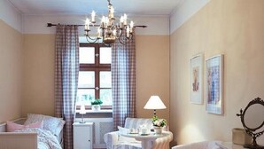 Deluxe Double Room | WiFi (free) - Alte Posthalterei Zorneding (Zorneding)