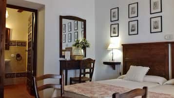 Habitació doble | Escriptori, wifi gratuïta i roba de llit
